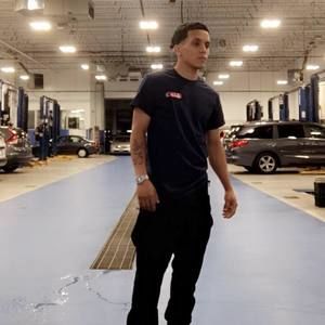 Meet your Posher, Raul